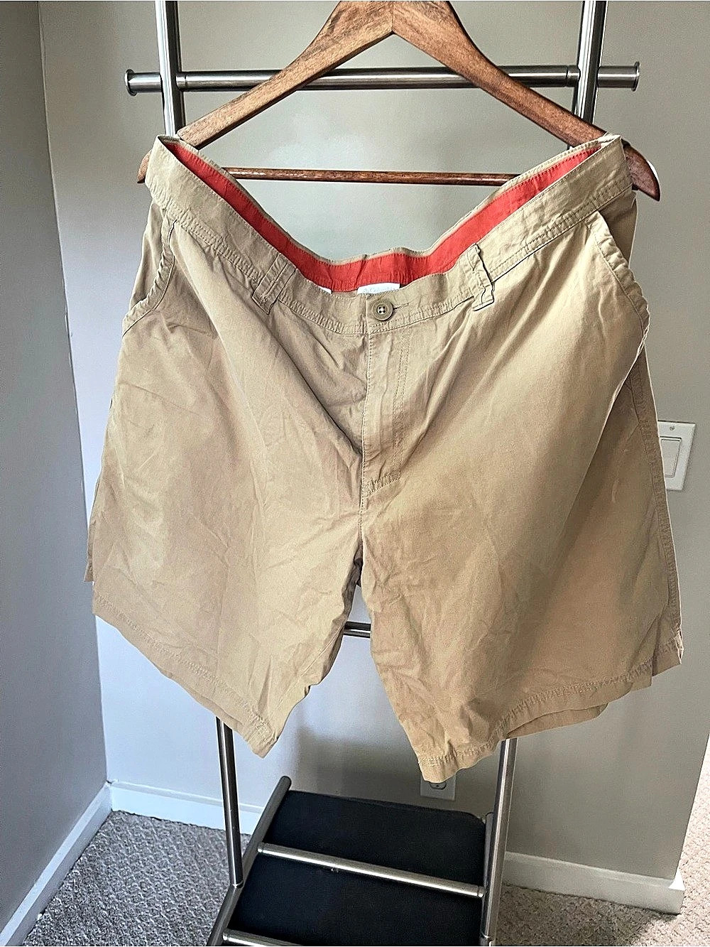 Columbia Men's Flat Front Shorts Beige Waist 38